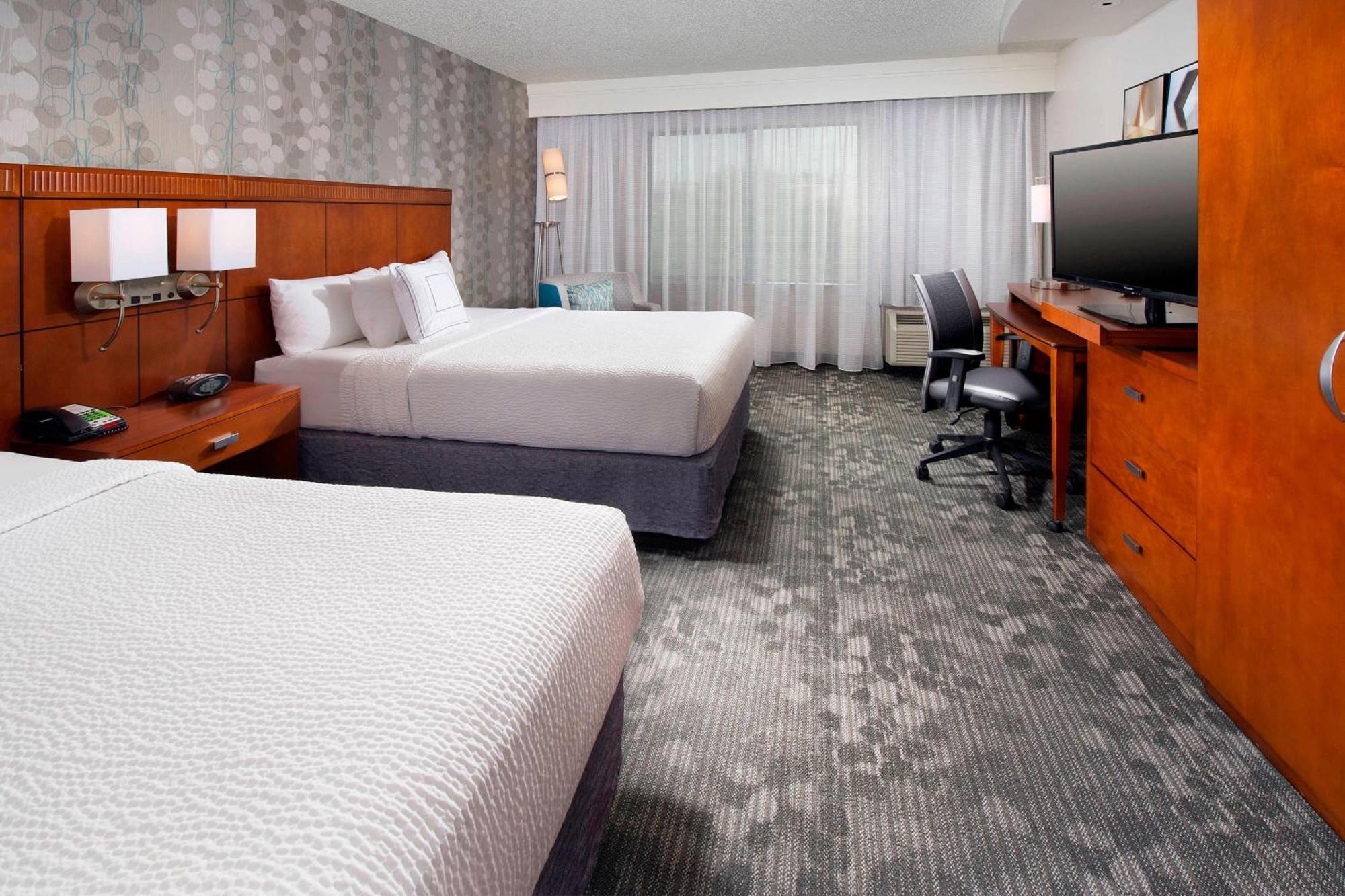 Courtyard By Marriott San Antonio Seaworld/Lackland Εξωτερικό φωτογραφία
