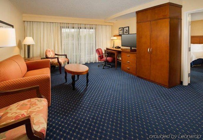 Courtyard By Marriott San Antonio Seaworld/Lackland Εξωτερικό φωτογραφία