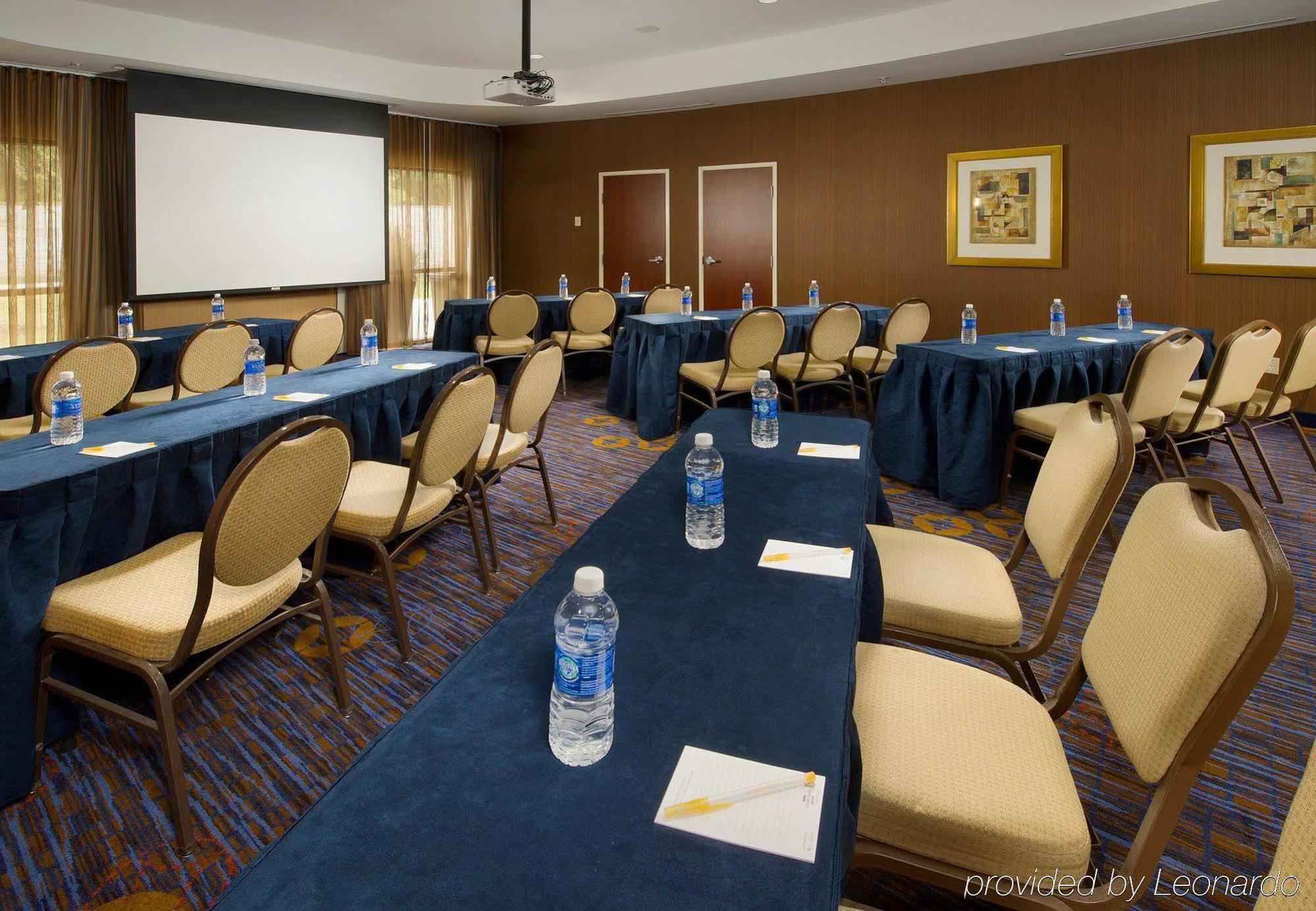 Courtyard By Marriott San Antonio Seaworld/Lackland Εξωτερικό φωτογραφία